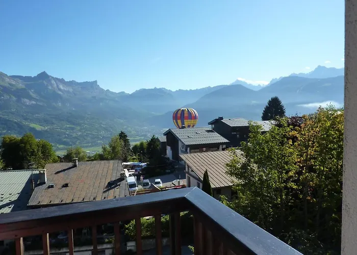 Vue Mont Blanc Et Toute La Chaine *